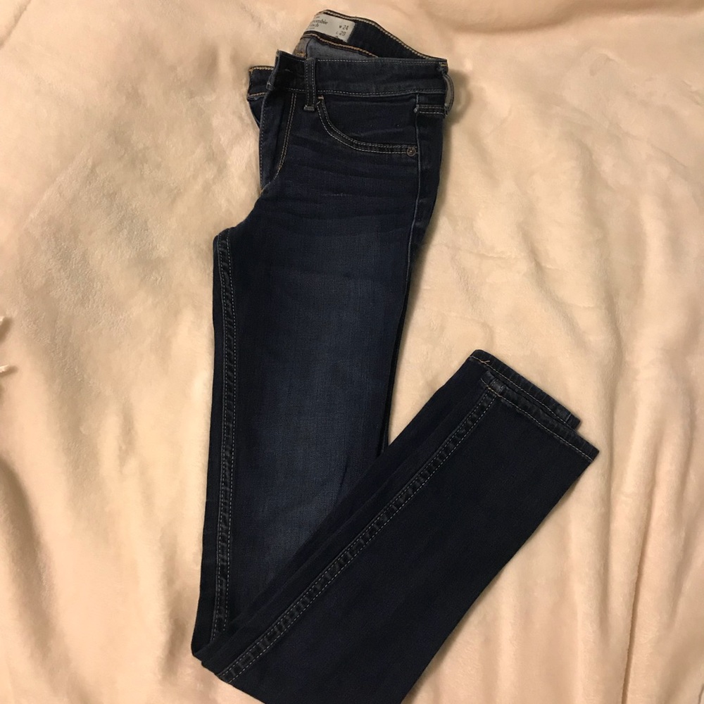 Abercrombie and Fitch darkish wash jeans